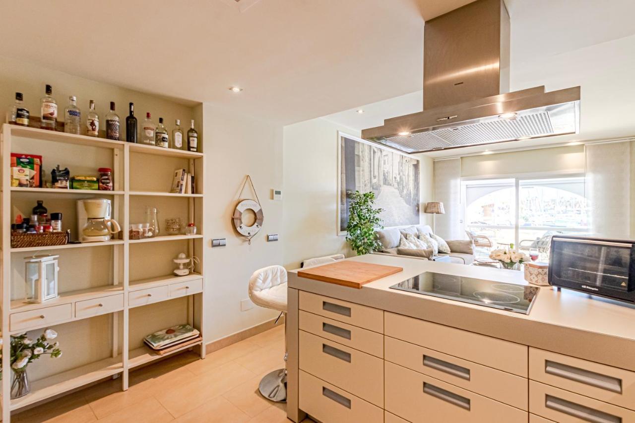 Puerto Marina Apartment Benalmádena Dış mekan fotoğraf